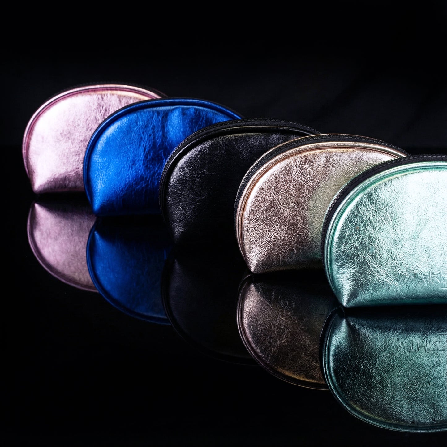 LUNA LIGHT UP MAKEUP BAG - MINT