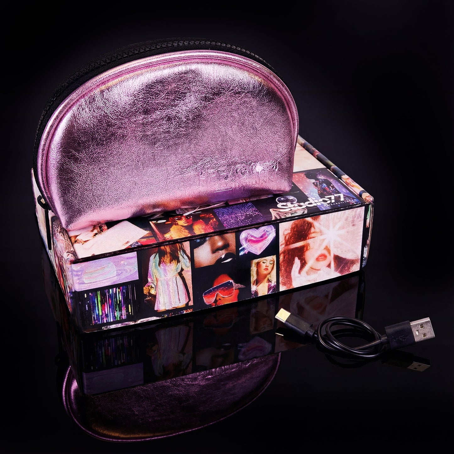 LUNA LIGHT UP MAKEUP BAG - PINK